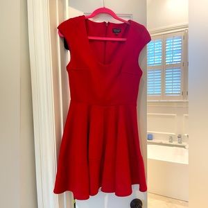 The perfect dress for a special evening or for going from work to a night out.